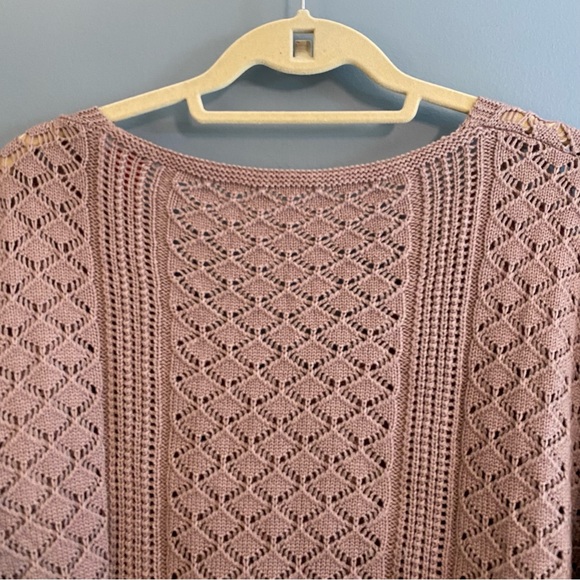 NWT PatPat Pointelle Open Weave V Neck Long Sleeve Sweater Mauve Beige S… - Picture 6 of 8